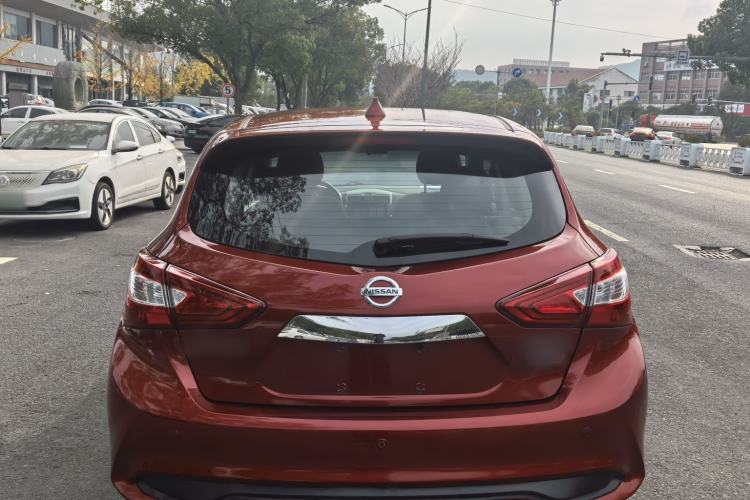 Used Nissan Tiida 2016 1.6L CVT Cool Dynamic Edition
