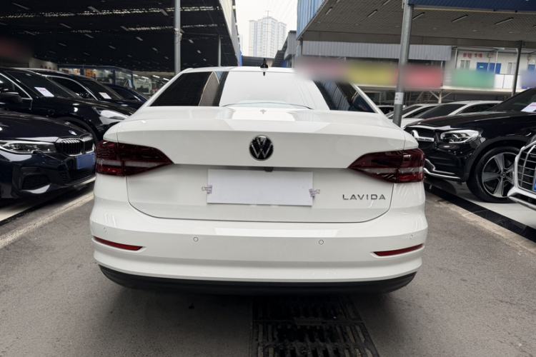 Used Volkswagen Lavida 2022 1.5L Automatic Fashion Edition