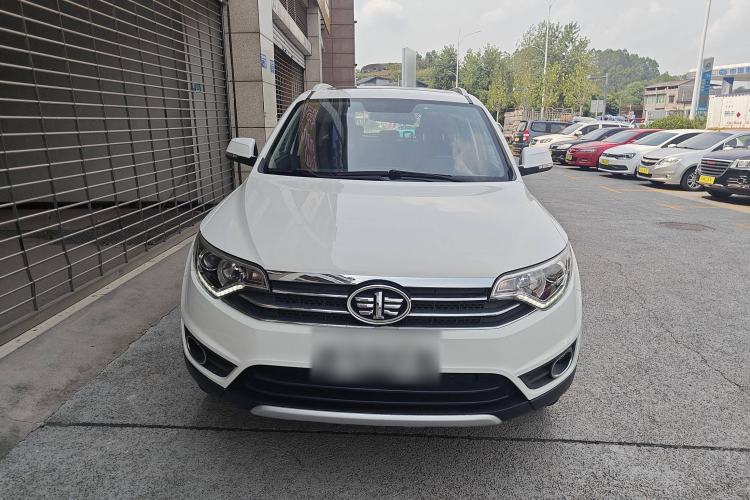 Used FAW Senya R7 2017 1.6L Manual Luxury Model
