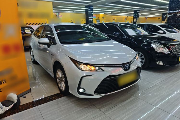 Used Toyota Corolla 2021 Dual-Motor 1.8L E-CVT Elite Edition
