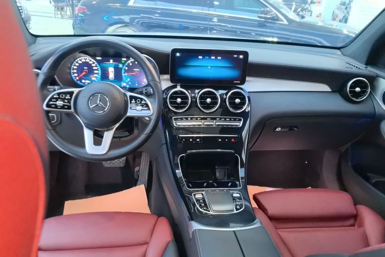 Used Mercedes-Benz GLC Coupe 2022 Refreshed GLC 260 4MATIC Coupe SUV
