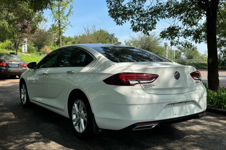 Used Buick Regal 2020 552T Elite Edition
