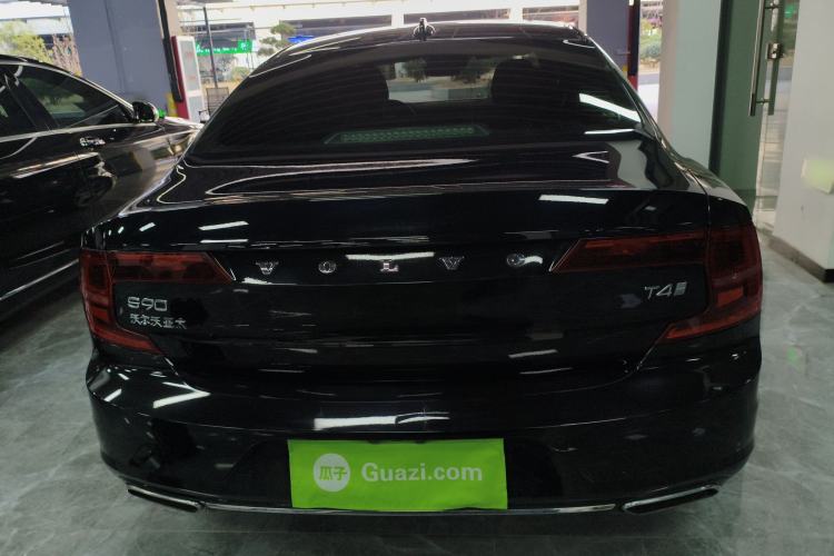 Used Volvo S90 2019 T4 Zhiyi Edition
