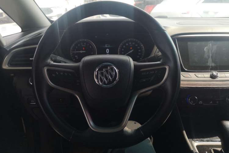 Used Buick GL6 2019 18T 6-Seater Connected Luxury Version China VI Standard