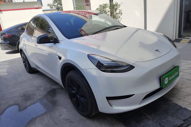 Used Tesla Model Y 2024 Rear-Wheel-Drive Version
