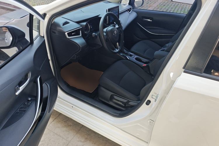 Used Toyota Corolla 2021 Dual-Motor 1.8L E-CVT Elite Edition
