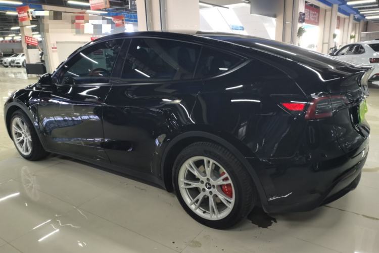 Used Tesla Model Y 2022 Rear-Wheel-Drive Version
