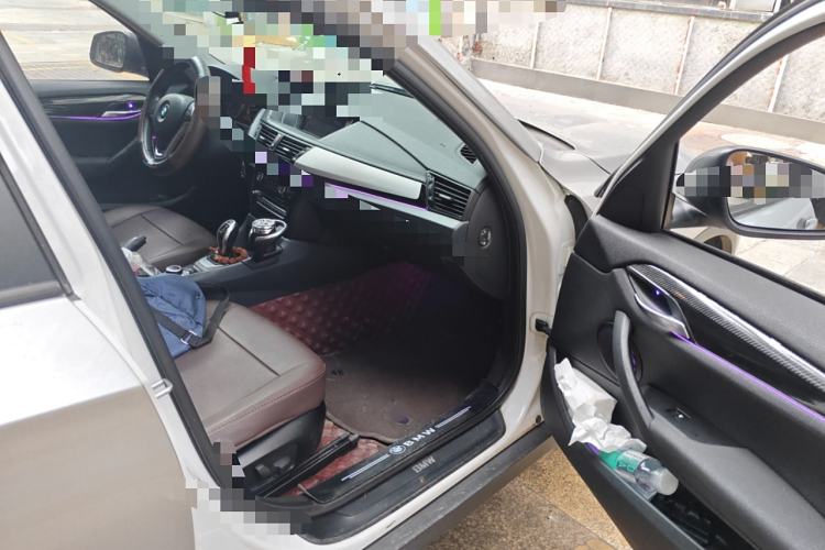 Used BMW X1 2014 sDrive18i Leading Model
