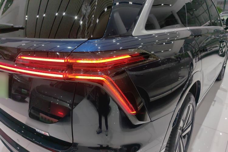 Used Wey Lanshan 2025 Four-Wheel Drive Max
