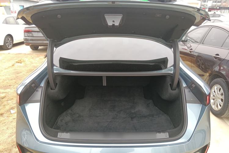 Used Lynk & Co 07 2024 EM-P 126 Long-Range Ultra