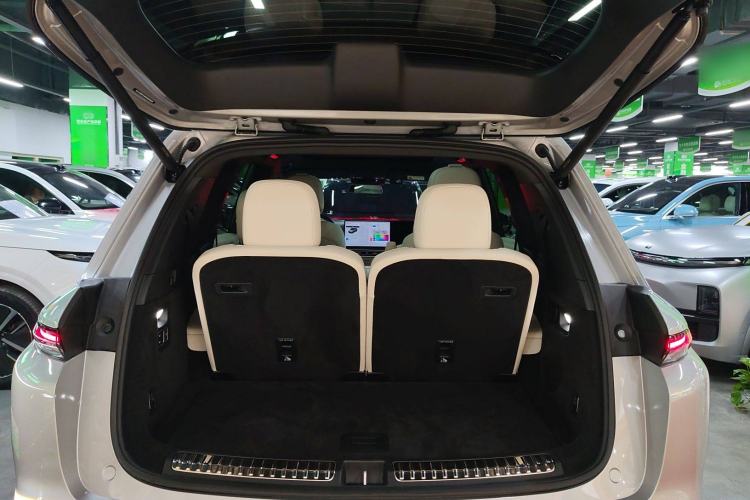 Used Li Auto L8 2024 Max
