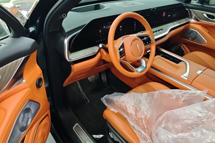 Used Wey Lanshan 2023 Four-Wheel Drive Ultra-Long Range Version
