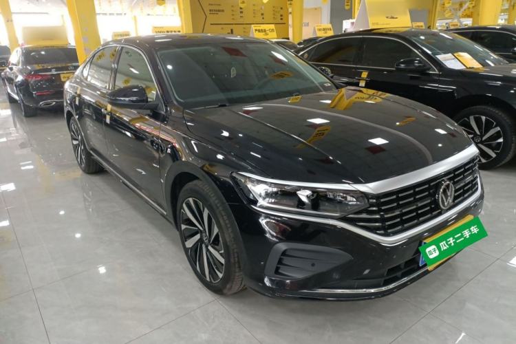 Used Volkswagen Passat 2025 Outstanding Model 330TSI Elite Edition
