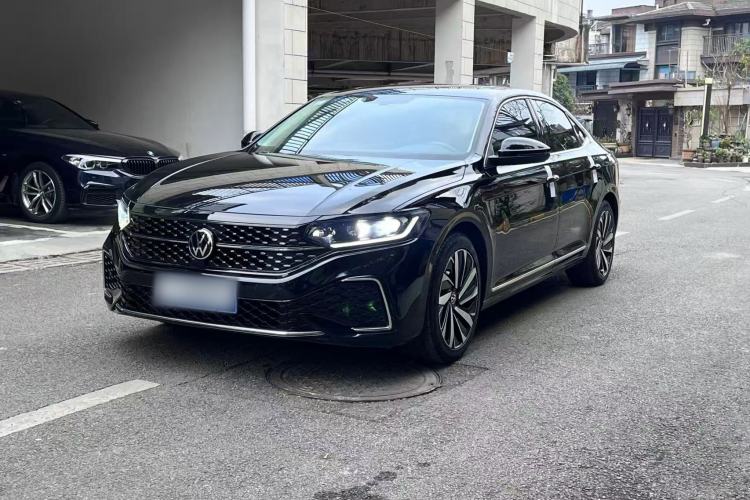 Used Volkswagen Passat 2022 330TSI Starry Elite Edition
