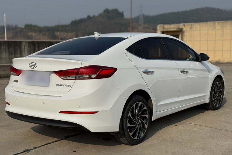 Used Hyundai Elantra 2020 1.5L CVT Smart & Stylish – Elite Version
