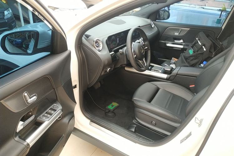 Used Mercedes-Benz GLA 2023 GLA 220
