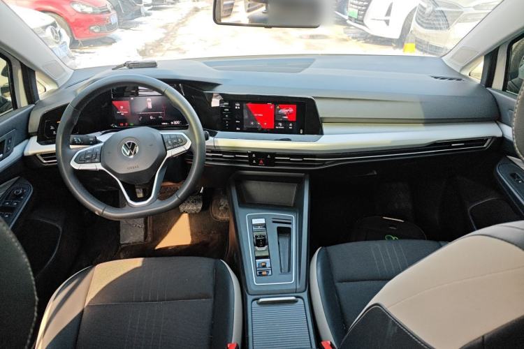 Used Volkswagen Golf 2023 Facelift 280TSI DSG Pro