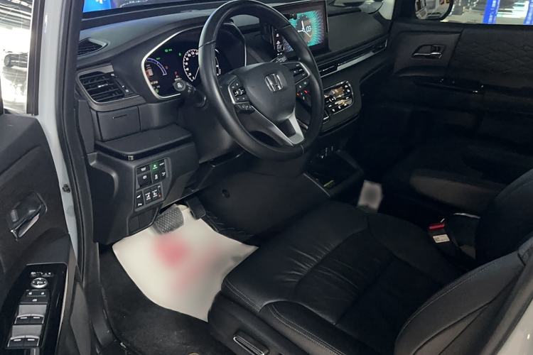 Used Honda Elysion 2024 2.0L eHEV Luxury Edition
