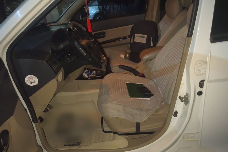 Used Wuling Hongguang 2014 1.5L S Luxury Model
