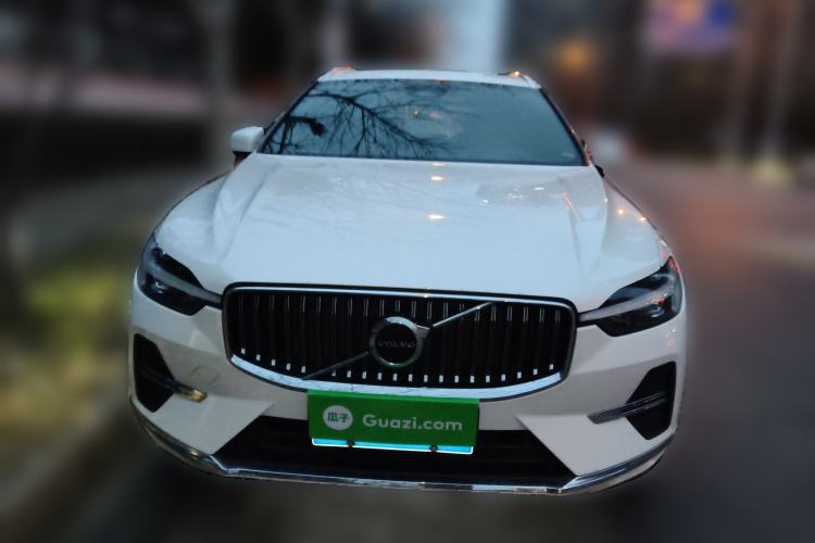 Used Volvo XC60 2024 B5 4x4 Smart Luxury Edition