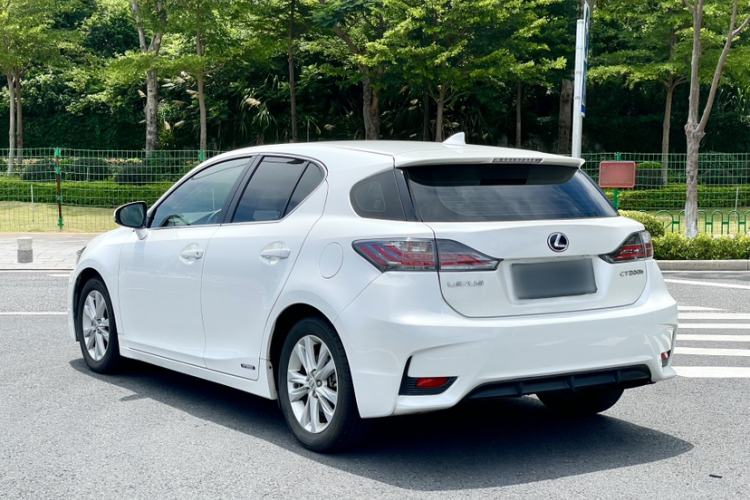 Used Lexus CT 2014 CT200h Elite Edition Monochrome
