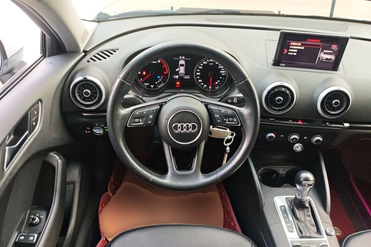 Used Audi A3 2018 30th Anniversary Edition Sportback 35 TFSI Fashion Model
