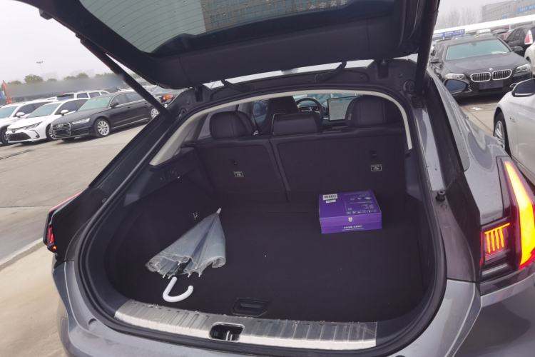 Used Zeekr 001 2023 WE Edition 100 kWh