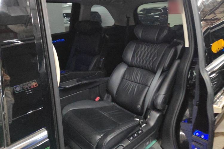 Used Honda Elysion 2022 2.0L eHEV Luxury Edition