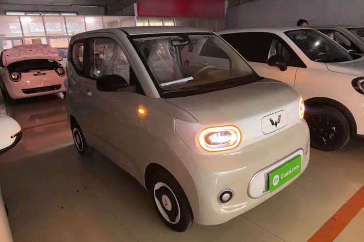 Used Wuling Hongguang MINIEV 2024 3rd Generation 215km Youth Edition

