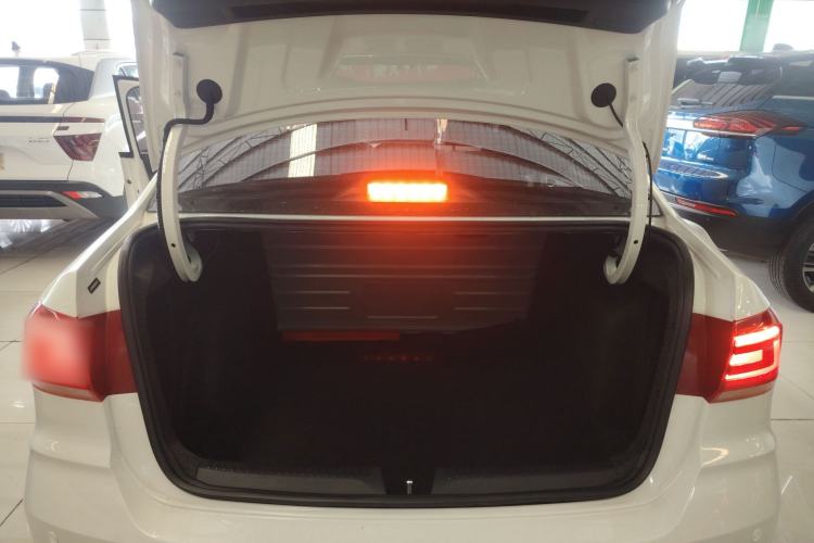 Used Volkswagen Santana 2021 1.5L Automatic Fashion Edition