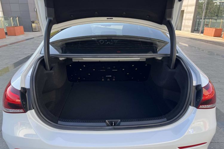 Used Mercedes-Benz A-Class 2021 A 200 L Sport Sedan Fashion Model