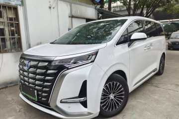 Used Denza D9 2024 DM-i 1050 Luxury Model