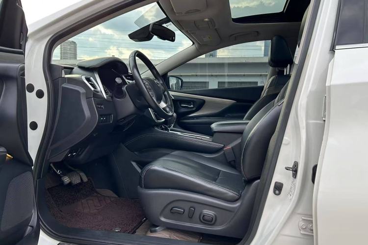 Used Nissan Murano 2021 2.5L XL Two-Wheel Drive Smart Connect Luxury Edition
