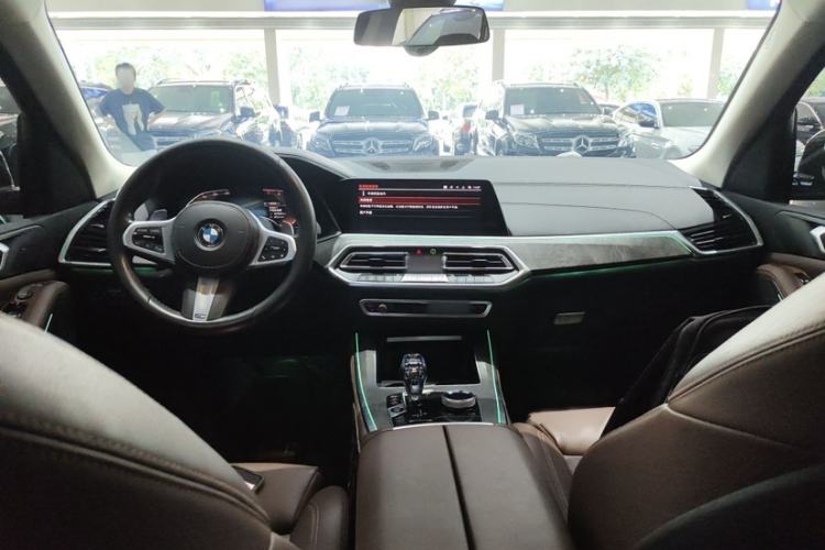 Used BMW X5 2019 xDrive40i M Sport Package