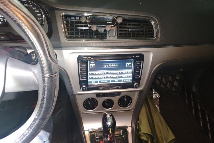 Used Volkswagen Lavida 2013 Revised Version 1.4 TSI DSG Comfort Edition