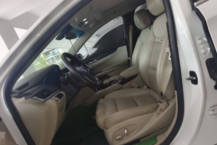 Used Cadillac XTS 2014 28T Elegant Version
