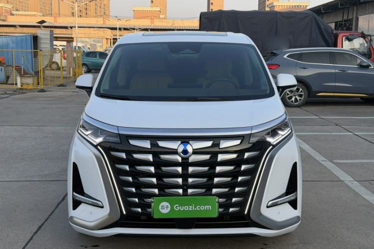 Used Denza D9 2022 DM-i 970 Four-Wheel Drive Flagship Model