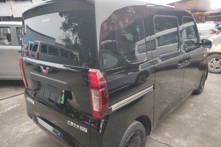 Used Wuling Zhiguang New Energy 2025 Standard Model
