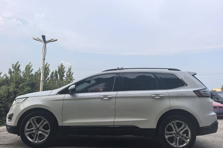 Used Ford Edge 2018 EcoBoost 245 Two-Wheel-Drive Titanium 7-Seater China V Standard
