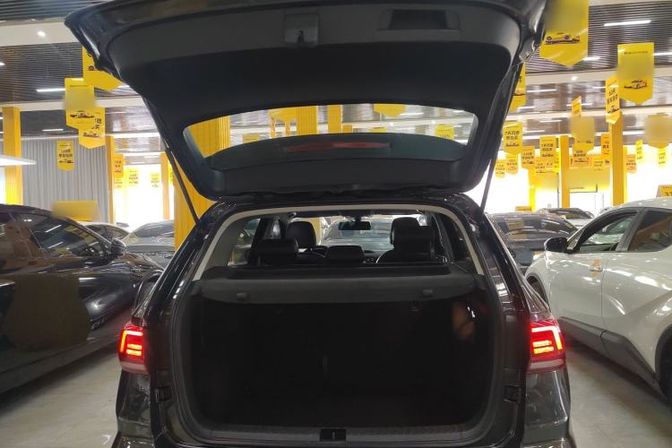 Used Volkswagen Tharu 2020 280TSI Two-Wheel Drive Comfort Edition China VI Standard
