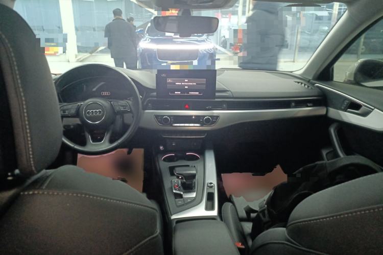 Used Audi A4L 2020 40 TFSI Luxury Dynamic Model
