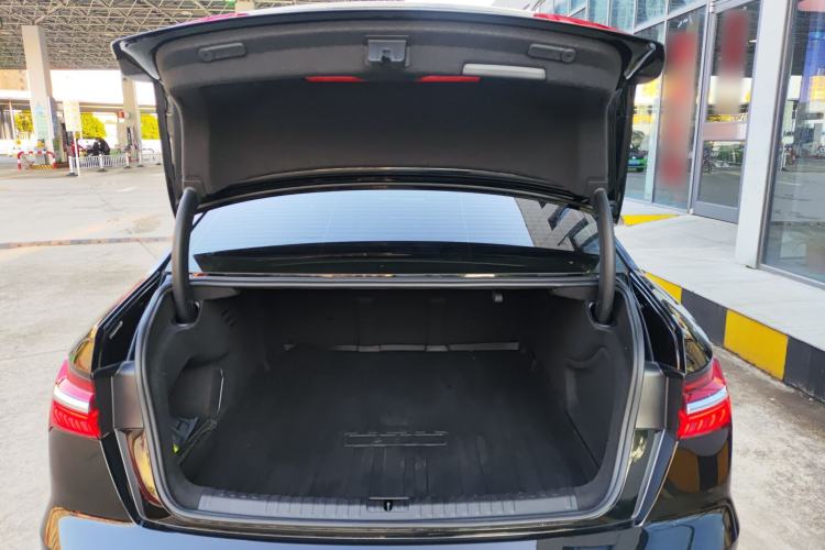 Used Audi A6L 2024 40 TFSI Luxury Dynamic Edition
