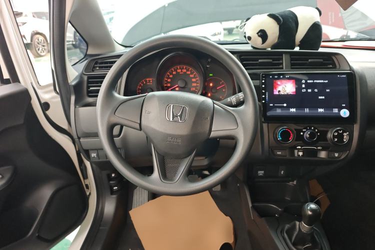 Used Honda Fit 2018 1.5L Manual Comfort Edition