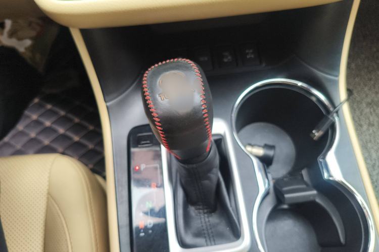 Used Toyota Highlander 2018 2.0T Four-Wheel Drive Luxury Edition 7 Seats China V Emission Standard
