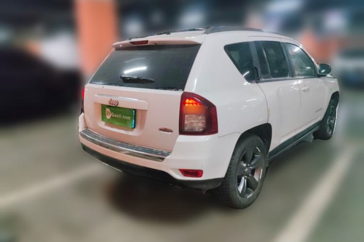 Used  Compass (Import) 2014 Revised Version 2.4L Four-Wheel Drive Comfort Edition
