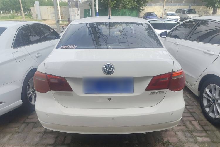 Used Volkswagen Jetta 2015 Value Edition 1.6L Automatic Comfort Version
