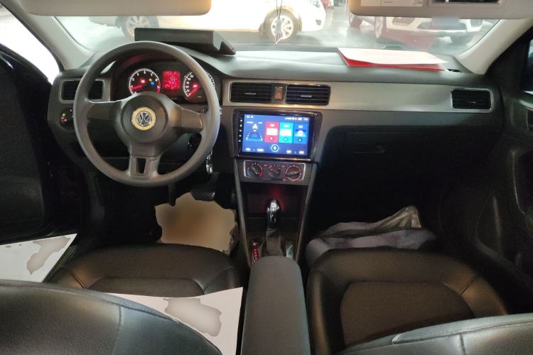Used Volkswagen Santana 2015 1.6L Automatic Comfort Edition
