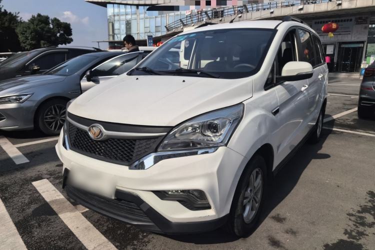 Used HYOSOW H3 2015 1.5L manual Comfort trim level