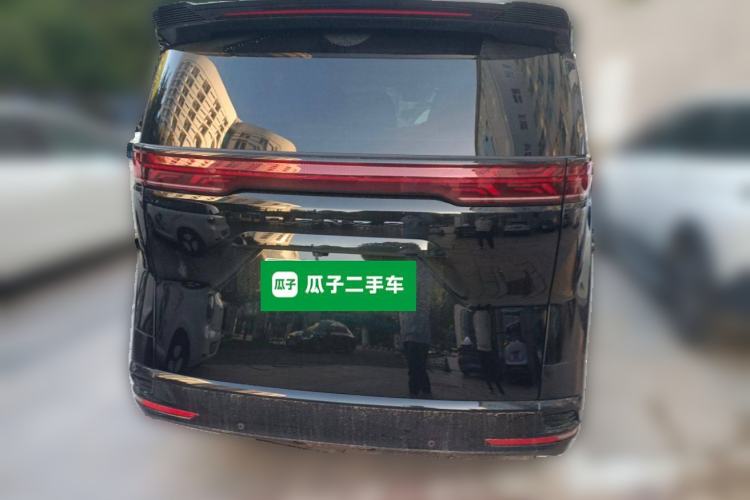 Used Denza D9 2022 DM-i 970 Four-Wheel Drive Prestige Model
