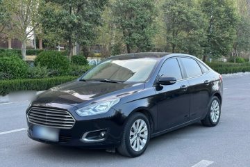 Used Ford Escort 2015 1.5L Automatic Fashion Model
